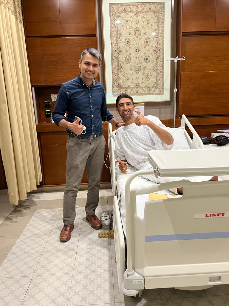 ShahnawazDahani's tweet photo. Ready to get my Pinky finger operated . Prayers needed from everyone. I am very thankful to PCB's Cheif Medical Officer Dr Najeeb Soomroo for monitoring me, and physically being present with me during this operation &amp; taking best care of me. 🤙🙏 https://t.co/SnJasZOJjV