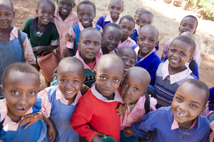 Lewa Education Program supports a multiple number of primary and secondary school children from ages 3 through 14 years old #Kenya @LewaSafariCamp #PackforaPurpose packforapurpose.org/destinations/a…