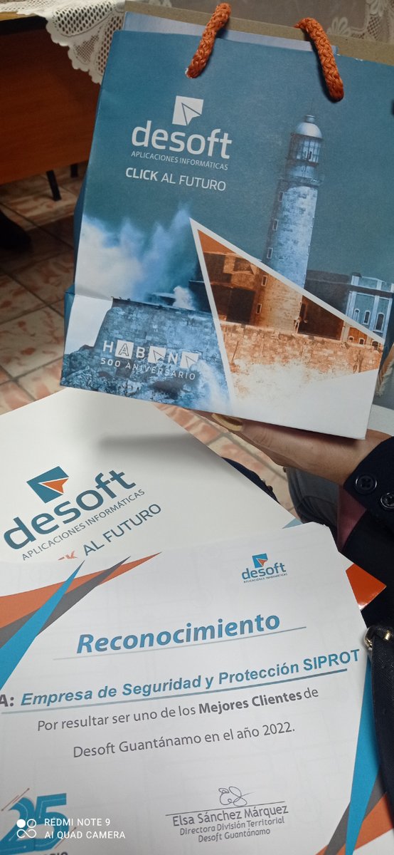 ServiSoft_SURL's tweet photo. Iniciamos la entrega de Reconocimientos a los mejores clientes. Con la empresa #SIPROT y lo más beneficioso es que tendrán la posibilidad de adquirir nuevos productos y servicios con descuentos comerciales válidos por un año.
#DesoftInformatiza
#DesoftAniversario25 https://t.co/o6hbcULDyc