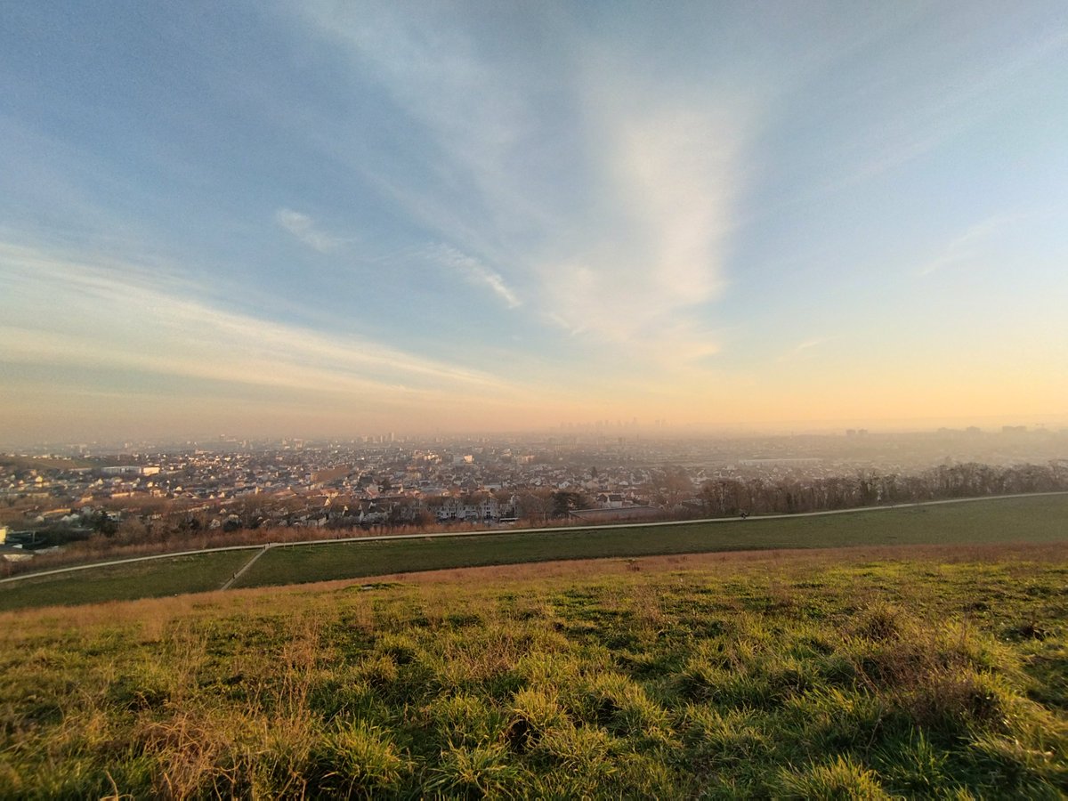 Poooooooooollution, je dis NON

Maaaaaaaaaais à la vie, je dis OUI

(Seuls les vrais auront la ref)