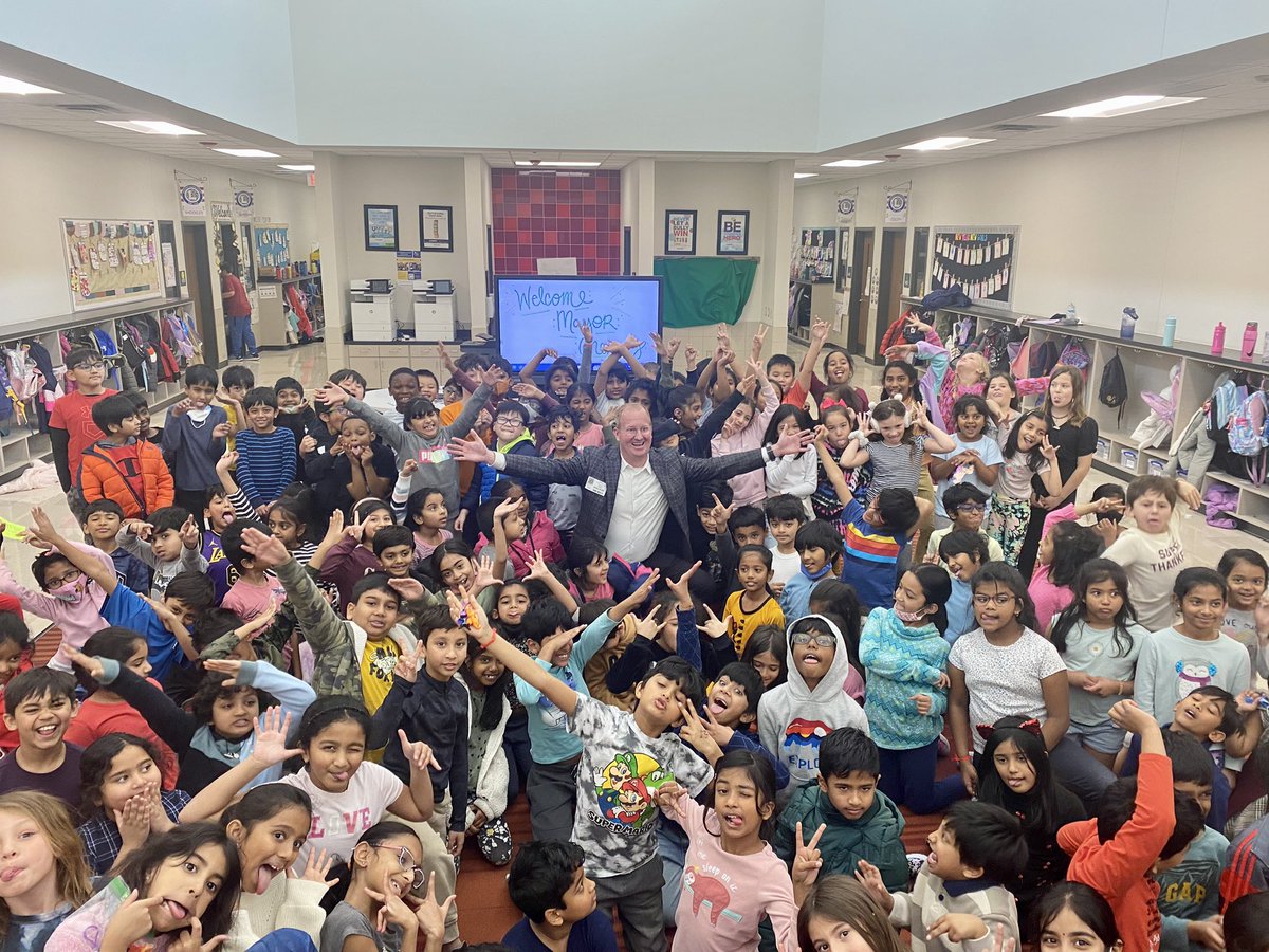 Kiersten Colon tweet media