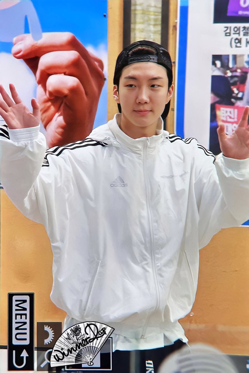 winner2rap's tweet photo. 230216 Heize's Volume Up Previews

Hoony × KBS 891 Heize's Volume Up🤍
@official_hoony_  

#HOONY_KBSHeizeVolume 
#LEESEUNGHOON #이승훈 #HOONY #승훈 #Arudaum #WINNER #위너 
#Winner2rap #HKIC https://t.co/3EdaljwUep