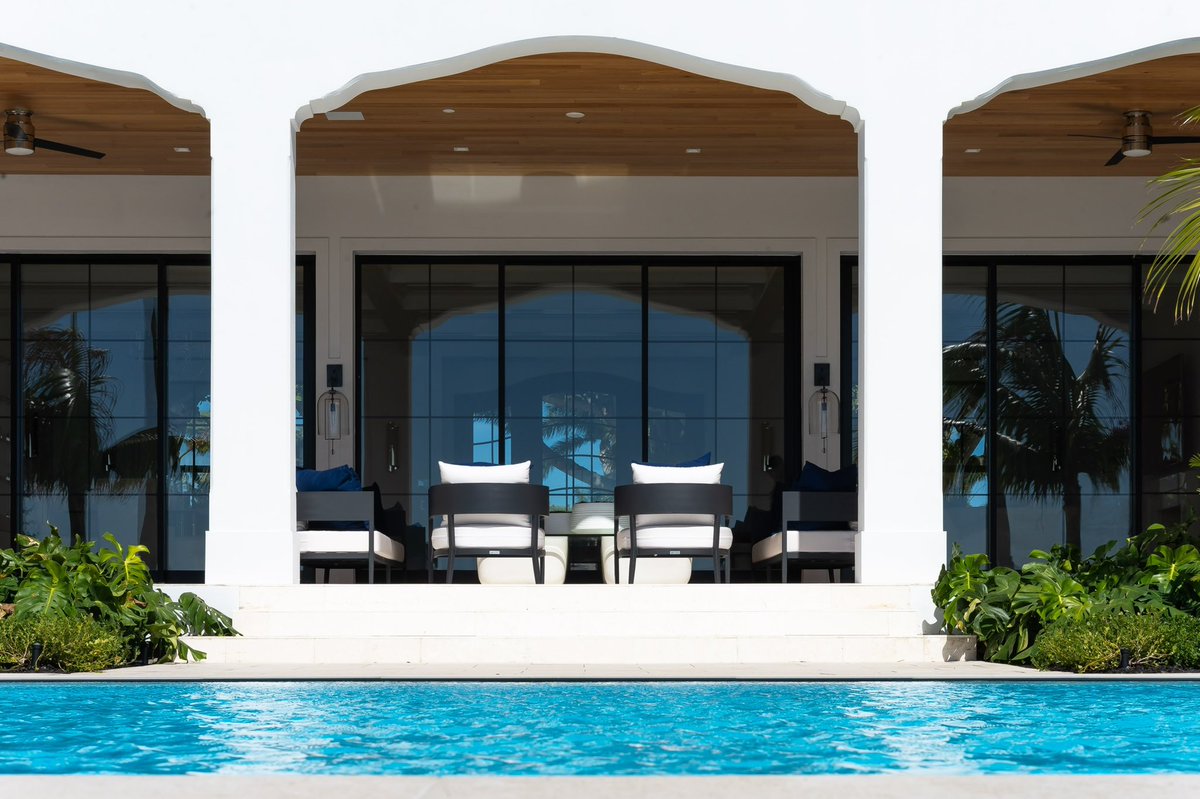 iAmARvisuals's tweet photo. Beautiful home in Palm Beach! https://t.co/lkPgt9WLaF