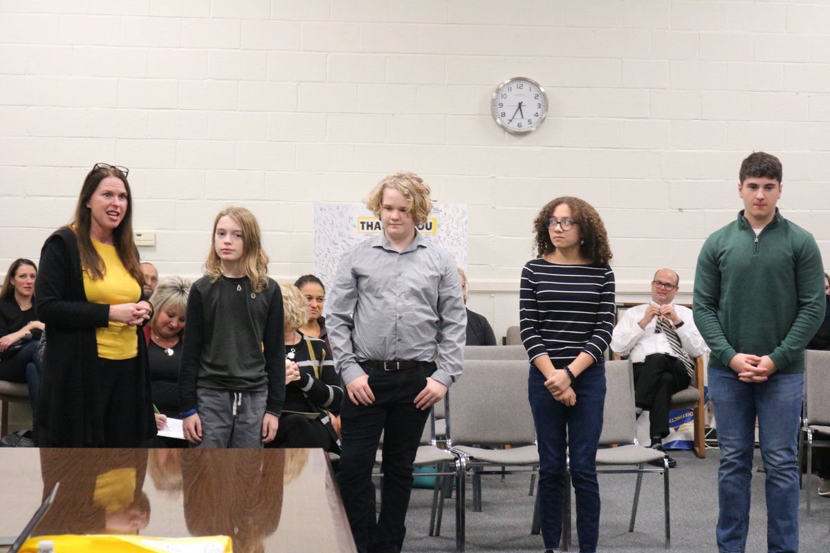Mayor Bob Rogers and Calloway County Judge Executive Kenny Imes Sign Gifted and Talented Proclamation in recognition of February's Gifted Education Month.(The MISD Gifted and Talented Program was also honored at board meeting) @ bit.ly/3E9q0TG #murrayschools