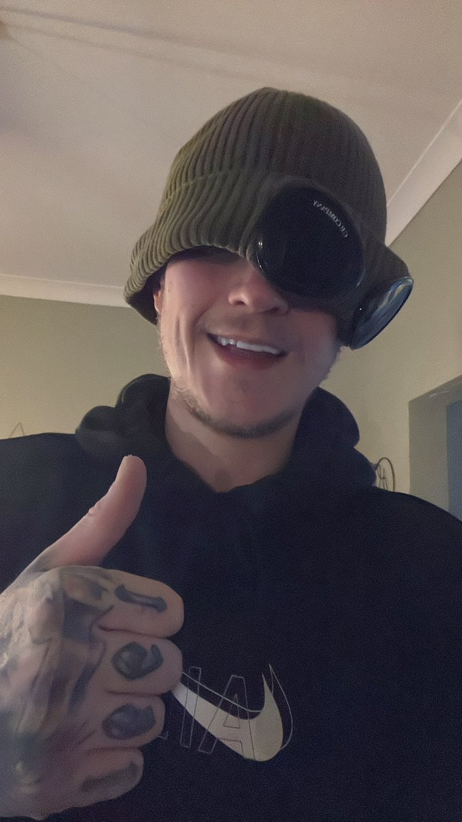 dan mill tweet media