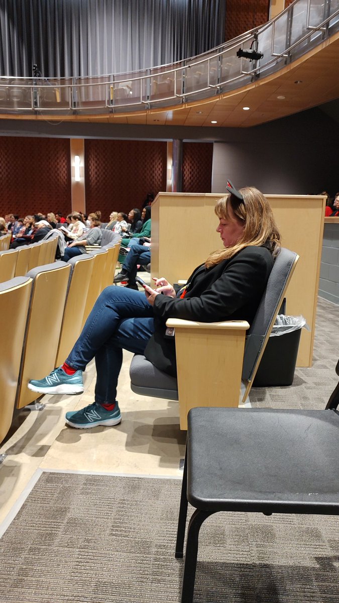 Amy Price tweet media