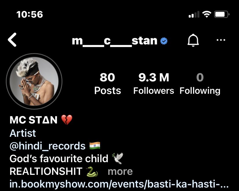 heyits_shek's tweet photo. Unmatchable Craze Bruhhh ... After live interaction.. he gained 300K followers in Just 10 Minutes 

P.S : His Followers Were 9M, Now It is 9.3M!

#MCStan #StannyArmy https://t.co/osAFxVDCfw