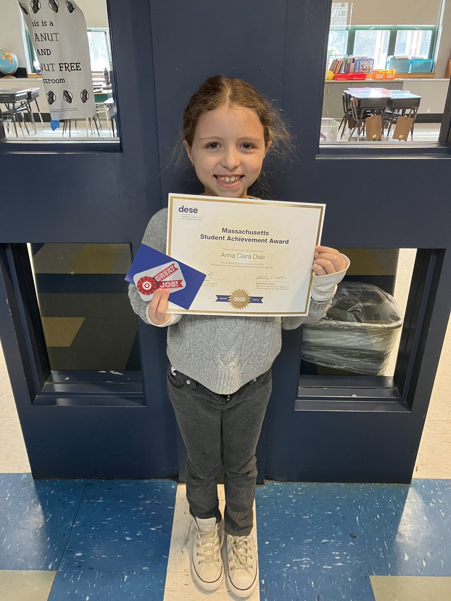 frps_Greene's tweet photo. One of our @frps_Greene Gators was recognized by @JeffreyCRiley for her achievement in MCAS! Excellent job, Anna Clara &amp; to her teachers @JessAguiar712 &amp; Mrs. Benson! And way to go to her parents and family for encouraging her always!! @FRPSsupt https://t.co/G8oBm2Koyb