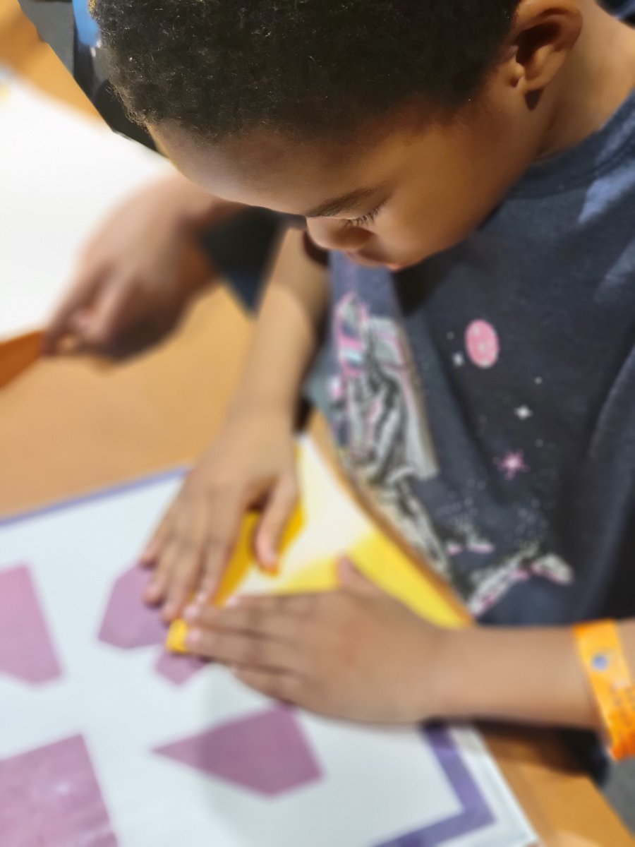 #NDBSOA First Graders wanted to say thank you to <a href="/GLScienceCtr/">Great Lakes Science Center</a> for an engaging day of learning!  <a href="/EricGordon_CEO/">Eric S. Gordon</a> <a href="/JustinMBibb/">Justin M. Bibb</a> <a href="/OHEducation/">OH Dept of Ed and Workforce</a> <a href="/CityofCleveland/">City of Cleveland</a> <a href="/Get2SchoolCLE/">Get to School #CLE</a> <a href="/teachcle_cmsd/">Teach Cleveland</a> <a href="/CmsdKaren/">CMSD-Karen Thompson</a> <a href="/FACE_CMSD/">Tracy Hill</a> <a href="/CmsdRecruiting/">Cleveland Metropolitan School District Recruiting</a> <a href="/CmsdRecruiters/">CMSD Student and Family Recruiters</a>