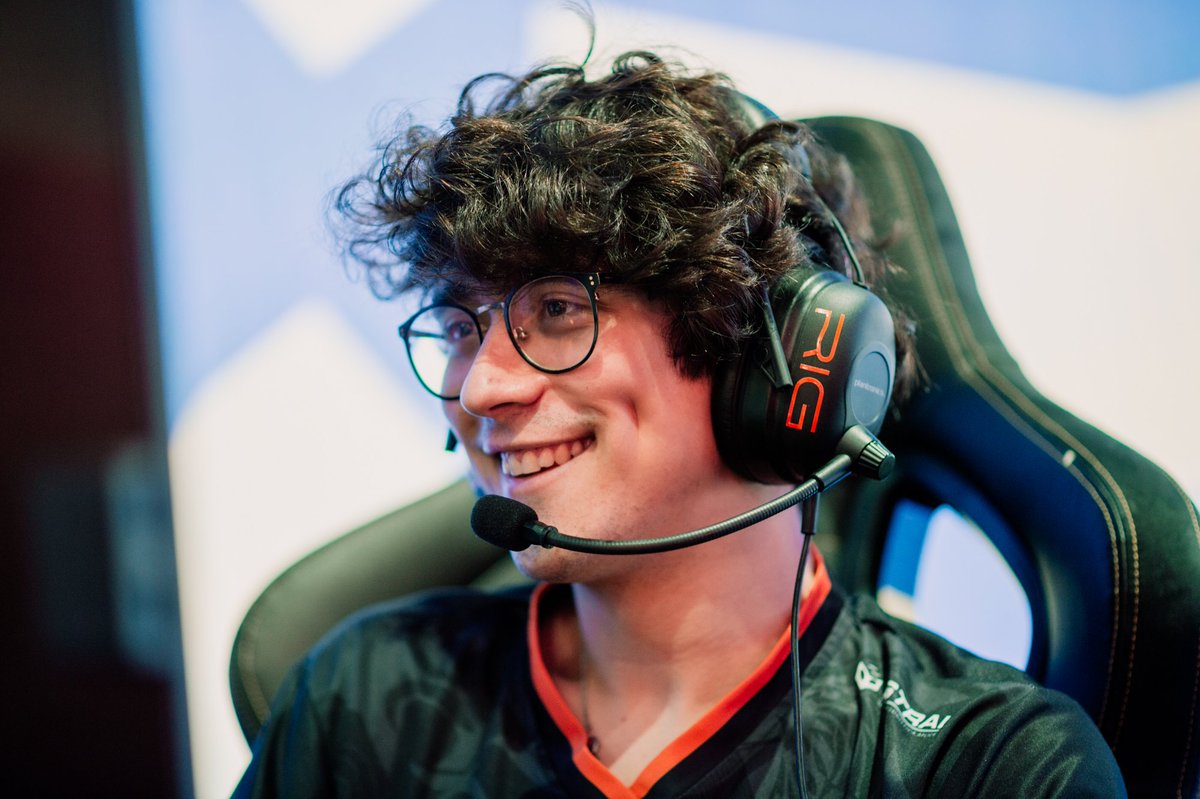 Estral Esports on X: Fino señores. / X
