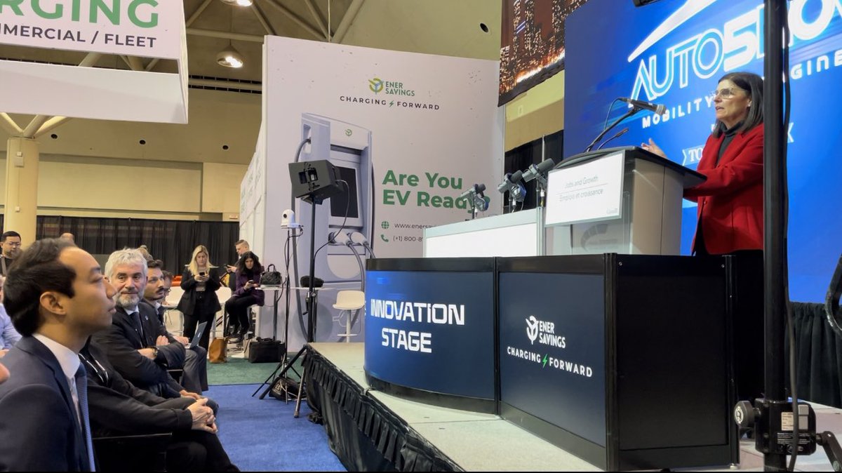 KevinVuongxMP's tweet image. The EV market is projected to reach $824 billion by 2030, with a CAGR of 18.2%.

Investments in EV tech today ensure 🇨🇦 can maintain our economic competitiveness into the future.

Thanks again to Minister @FilomenaTassi for the invite. Enjoy your visit to our community of #SpaFY!
