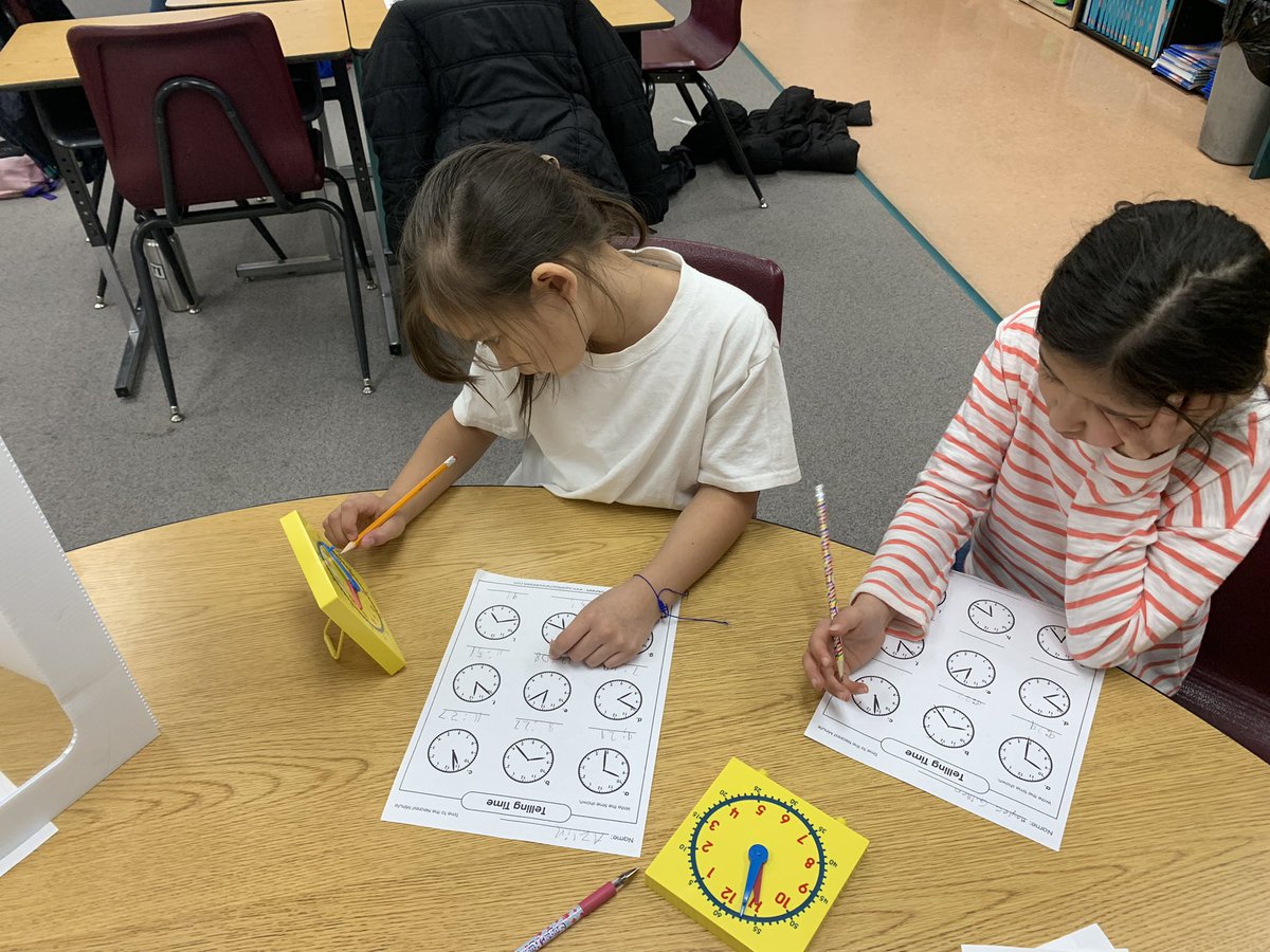Mrs_SernaTX's tweet photo. Math centers are a great way to support learning in a variety of ways. We are working on telling time this week. Today’s centers include Meet the Teacher, Buddy Math, Prodigy to practice skills, and Boom Cards for quick assessments. Students always look forward to rotations. https://t.co/ZGBpWYAQUf