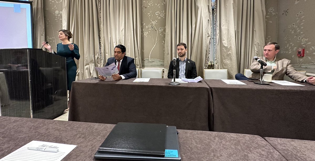 MattLAdams's tweet photo. LIT Broadband Association’s Lauren Chauvin opening up the 5th Annual LA Communications Convention w/ @Veneethl, Thomas & David of #ConnectLA #lagov
Across LA, @ATT teams are proud to be deploying high-speed internet to connect communities and invest in the places we call home. https://t.co/8jOcrohoGq