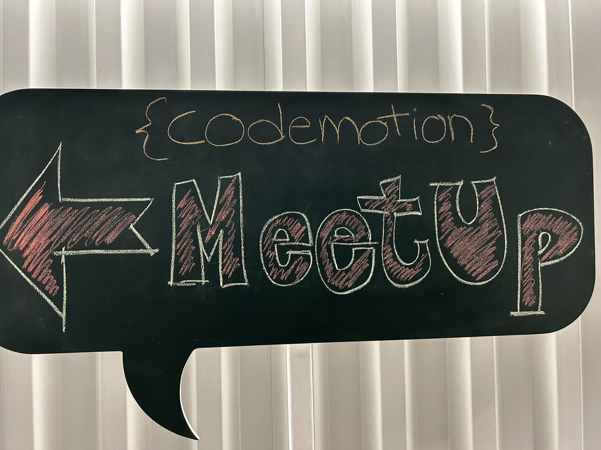 CodemoMadrid's tweet photo. En unos minutos empieza nuestro #MeetupCodemotion en @AdevintaSpain 😱 https://t.co/bF0qF4W778