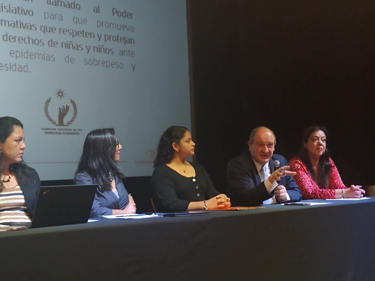 elpoderdelc's tweet image. &quot;Para avanzar en políticas públicas los datos tienen que ser georeferenciados. No basta saber qué, sino dónde deben atenderse las problemáticas que visibilizan.
Necesitamos más presupuesto para datos públicos.&quot;
-Fernando Carrera representante de @UNICEFMexico
#InfanciasEnDatos
