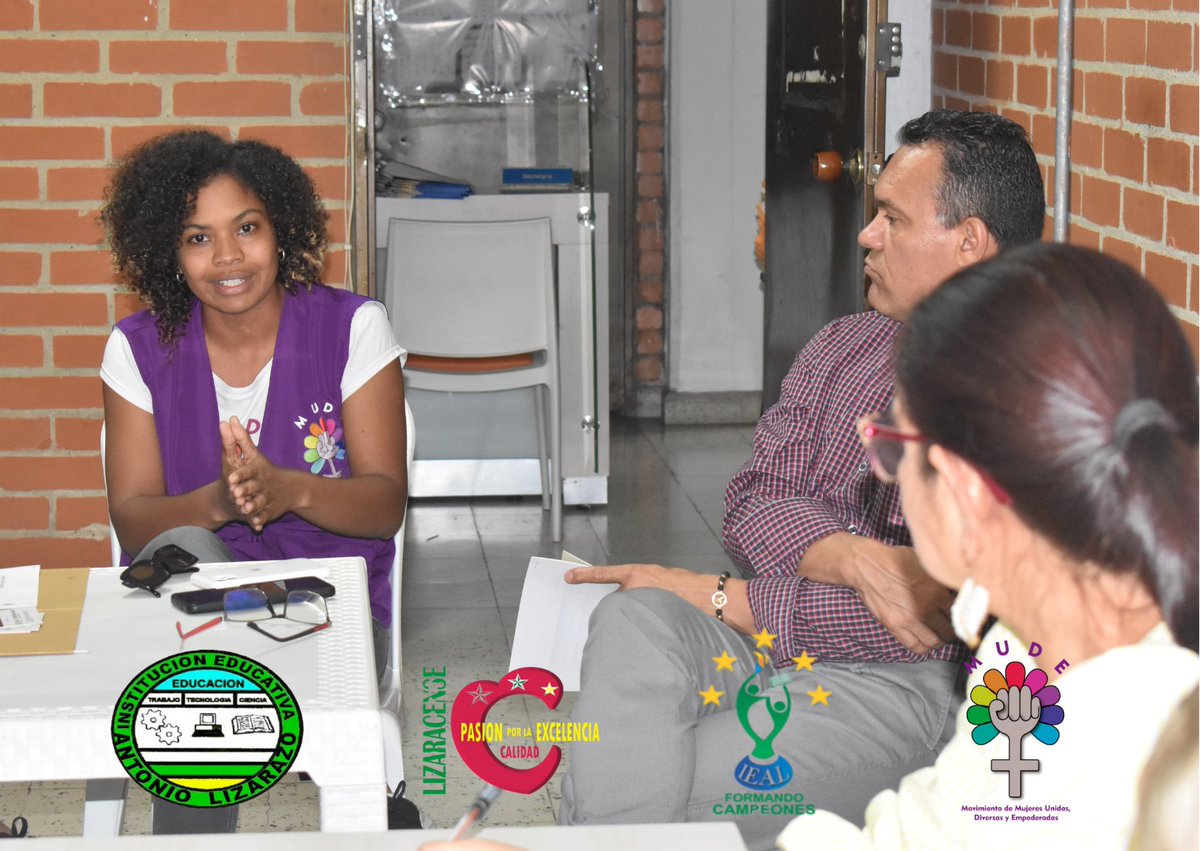 lizarazo2020's tweet image. Algo traman la organización Mude (Movimiento de mujeres unidas, diversas y empoderadas) y el @lizarazo2020 y te lo queremos contar. 

La estrategia &quot;Prietud al barrio&quot; busca fortalecer el auto reconocimiento étnico de #lizarazoestudiantes con un enfoque de género y diversidad.