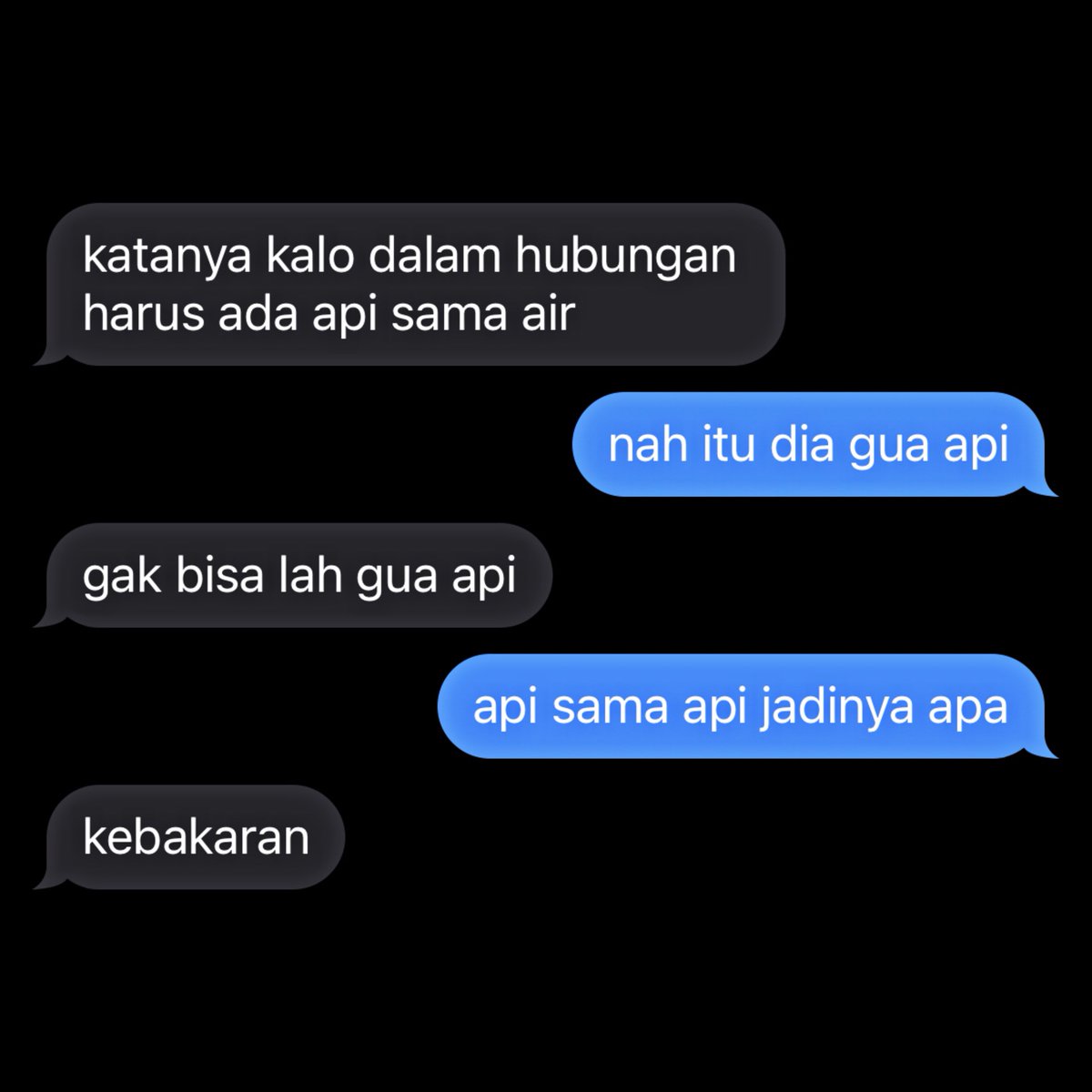 jirozip's tweet image. 𝗲𝘅𝘁𝗿𝗮𝘃𝗮𝗴𝗮𝗻𝘇𝗮 - jaeyong au.

: “sama-sama api”
: “sama-sama harus diturutin”
: “sama-sama gak mau ngalah”
: “sama-sama suka”

— written by jirozip