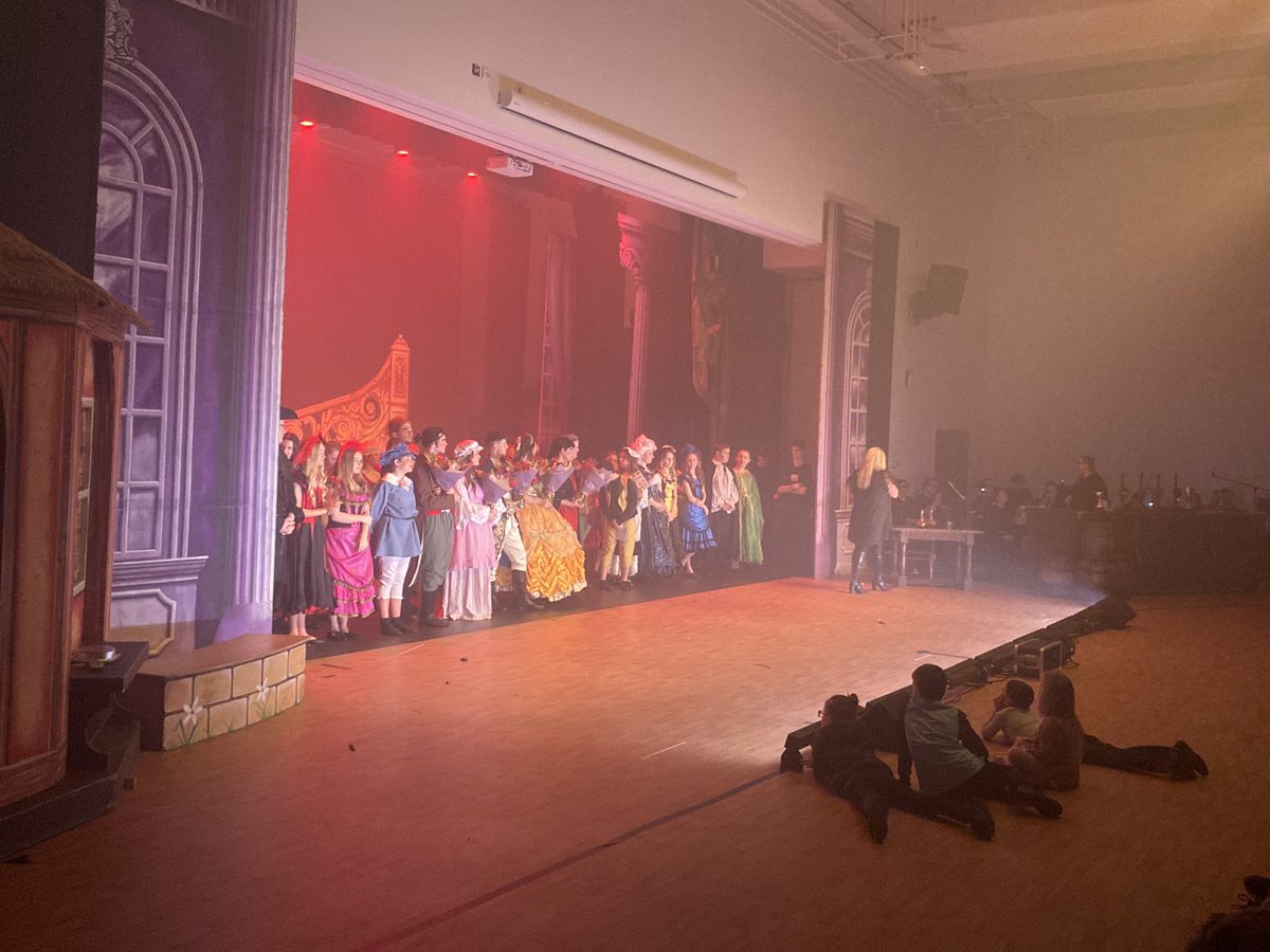 Proud 💛. What an outstanding cast, crew and team of teachers. <a href="/Miss_theatrical/">Miss A Williams ( PHS performing arts dept)</a> <a href="/coombs_j/">Mr J.Coombs</a> @MissH_PHS <a href="/phsmusicdept/">PHS Music Department</a> @MissFrassinelli