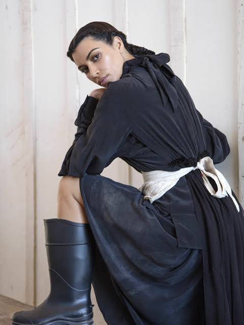 When I drive past a cow