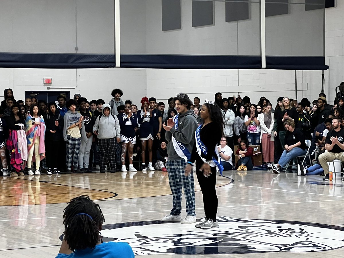 drcomegys's tweet photo. Great time at today’s Winter Pep Rally.  The @delcastle_ths staff are 2- 0 in tug of war this year.  Just saying! @shannan_beck #NCCVTWorks https://t.co/eprLVL24ws