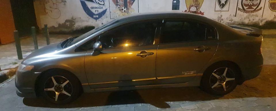 Policia Naciional recuperó vehículos con reportes de robo, durante acciones preventivas e investigativas, en #UIO, #Chimborazo y #SDTsáchilas. 
👉🏻Fueron ingresados a los patios de #DirPolicíaJudicial