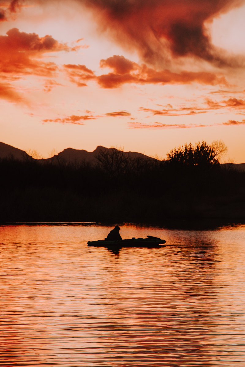 ReneCecena's tweet photo. Patagonia Lake State Park, Arizona. 🌅 #sunset #nature #azstatepark #earth @AZStateParks @ArizonaTourism https://t.co/bvQSDDAowy
