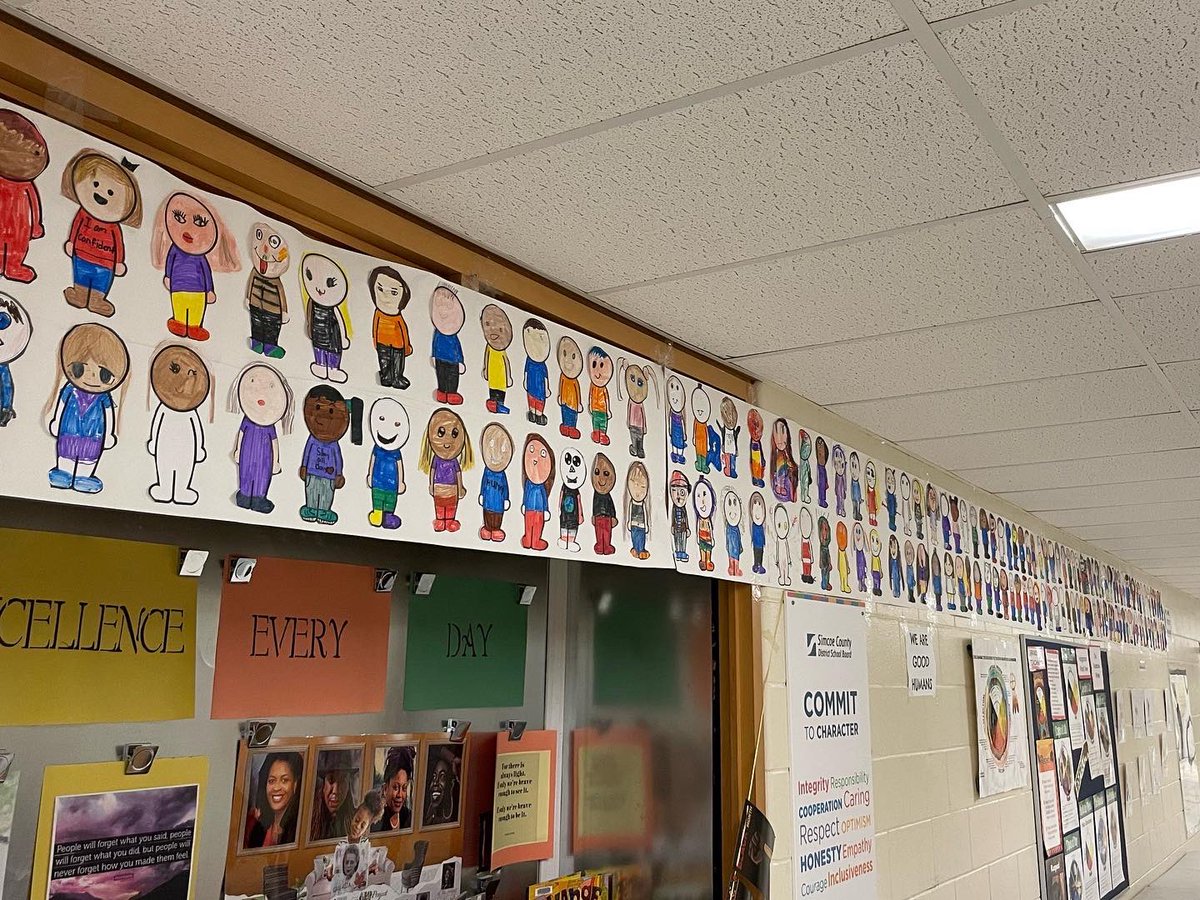 CalabrettaJenn's tweet photo. We are good humans @GoodfellowPS @SCDSB_Schools #character https://t.co/PCYJT9YNCz