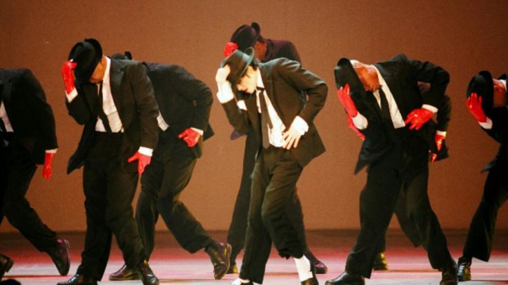 AFGHMJMUSIC's tweet photo. Michael Jackson Dangerous MTV 1995 https://t.co/KYOR38XH8k