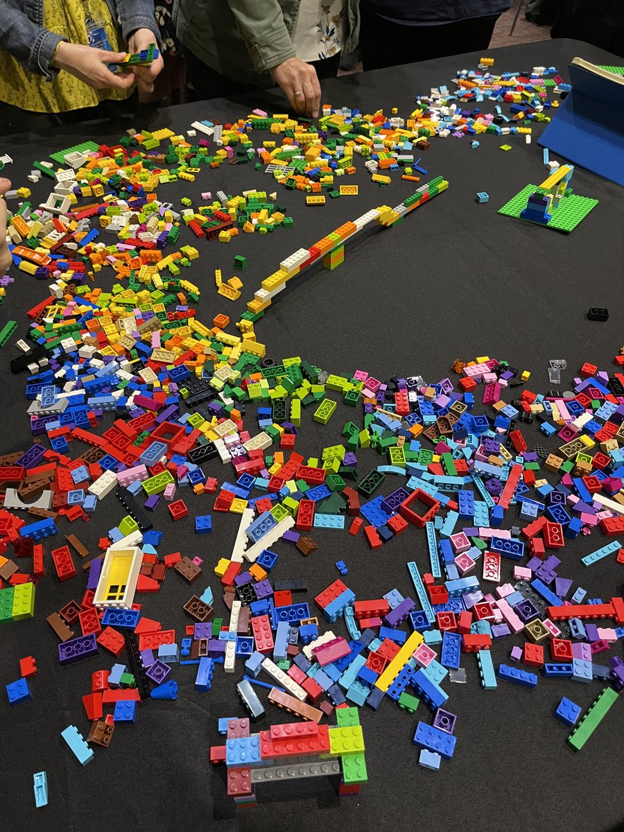 Sarah Dutoi tweet media