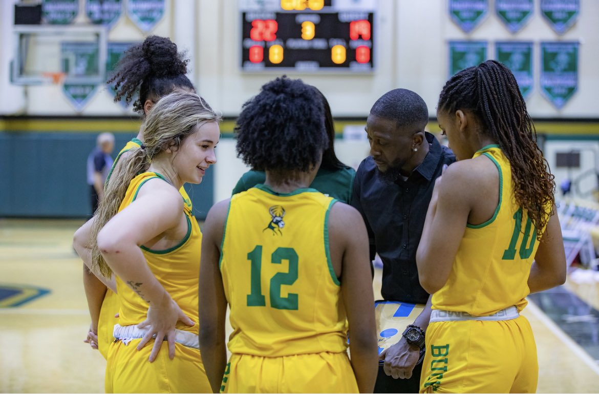 Coach Jeromy Barbee tweet media