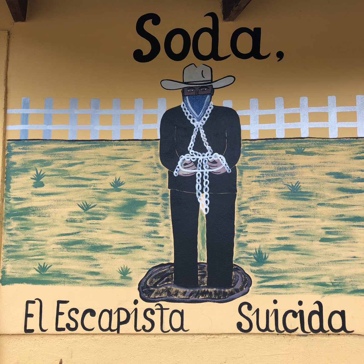 VozdeGuanacaste's tweet photo. 🧵Abrimos hilo con nuestros cinco rótulos favoritos de la “gráfica callejera” guanacasteca, recopilados por Iden-Tica. ¿Qué les parece este escapista suicida en una soda en Cartagena de Santa Cruz?👇 https://t.co/Zoi873SMLq