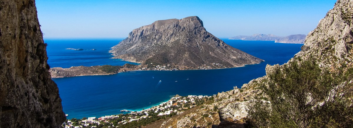 MariaSarafoglou's tweet photo. @mediterraneanAE The Bay of  #Myrties with the Isle of #Telendos - #Kalymnos Island #Greece https://t.co/8hLcbSwzla