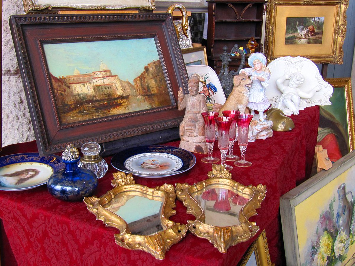 Trevisoinfo's tweet photo. Desideri dare un carattere unico alla tua casa? Al Mercatino dell'Antiquariato a Godega di S. Urbano dom 19/2 trovi oggetti di antiquariato ed articoli vintage che ti permetteranno di creare delle soluzioni originali https://t.co/Pn8h5Sd1EJ
#antiquariato #treviso #godega #veneto https://t.co/qSUjydlxHB