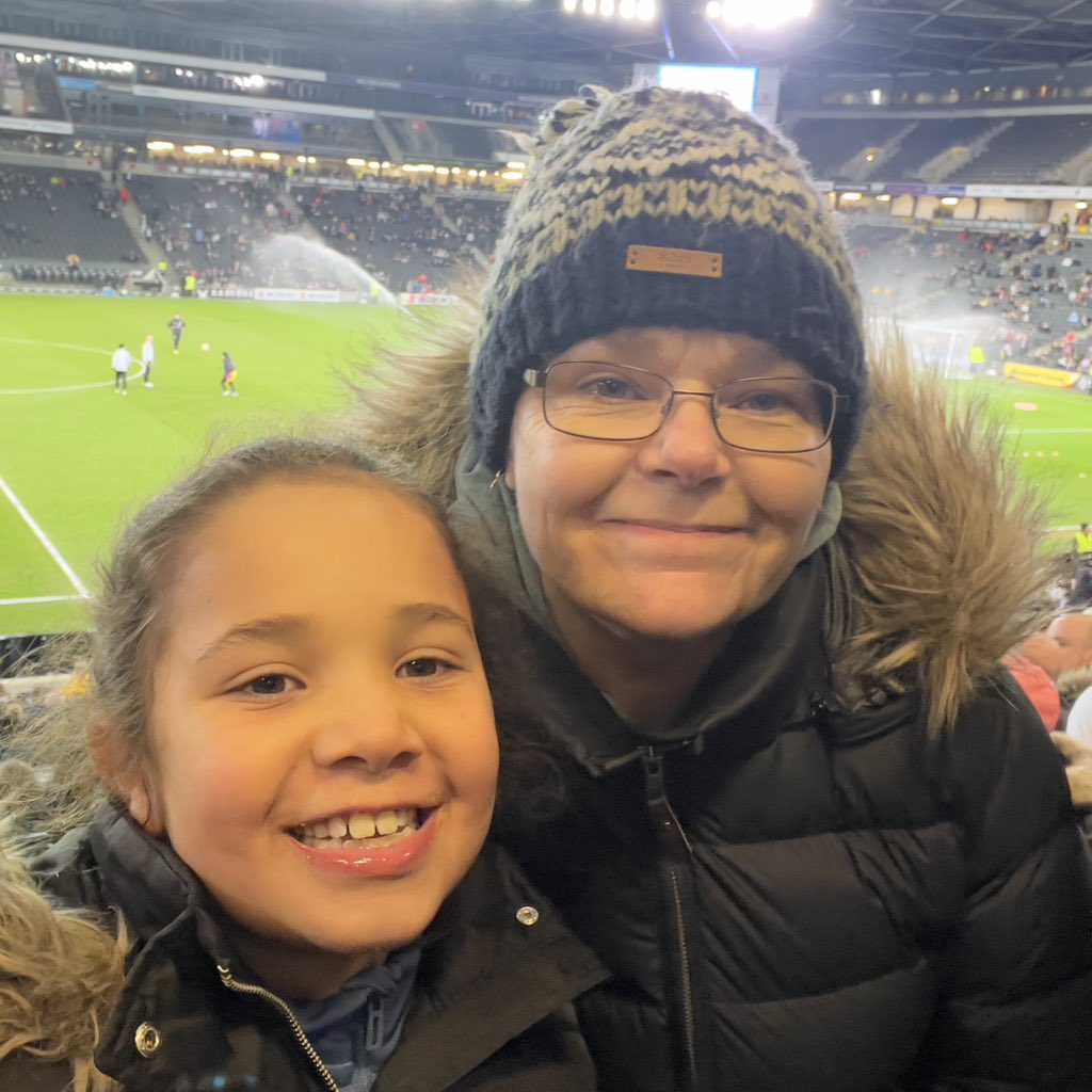 C’mon Lionesses 🦁!!!!

#cbsfanwall #Lionesses #thekfa #redflames #leazzuri #stadiummk #thefa #england #EnglandLions