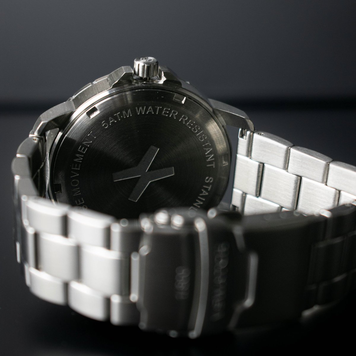 Hey #MultiversX Fam ‼️

Previously we shared with you our premium watch model! 💎

Tonight, we have the great pleasure to present you our physical watch associated to the Common Watch! 🔥

Do you like it ?! 😍

RT &amp; Tag friends for a chance to win 0.5 $EGLD ! 🚀