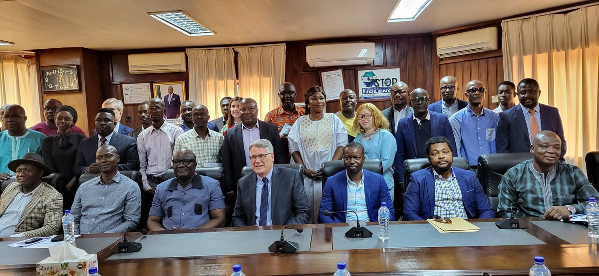 <a href="/IRIglobal/">International Republican Institute</a> <a href="/Ibrah_Drame/">Ibra Bahizi Drame😎</a> <a href="/FrancisRogers20/">Francis Rogers</a> @AlysRickard, The official launch of the ELECT Project in Sierra Leone, was well attended and impressively launched. IRI is in Sierra Leone to contribute to making the difference in the governance space