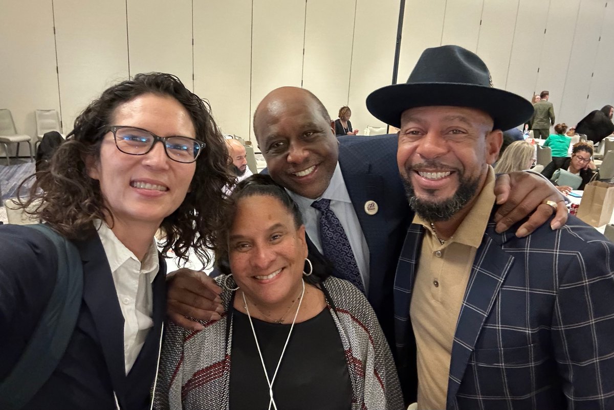 Proud to have <a href="/NinaRevoyr/">Nina Revoyr</a> representing Ballmer Group at the #CVIPI conference - alongside AG Merrick Garland and AAG Vanita Gupta and grantees <a href="/CBPS_Collective/">Community Based Public Safety Collective</a> and <a href="/BCrusade/">Brotherhood Crusade</a> 
#CVI #CVIStrengtheningCommunities