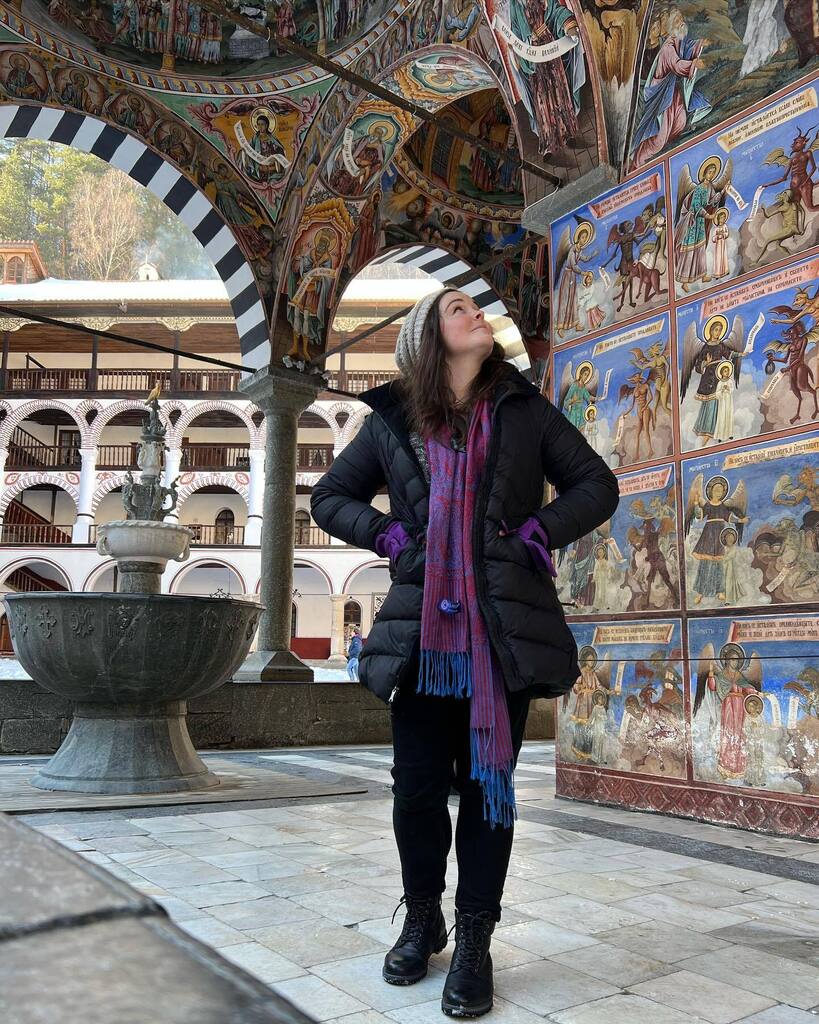 wheresemmanow's tweet photo. This gorgeous monastery is unlike anything I’ve ever seen! 

The Rila Monastery is one of the most popular day trips from Sofia for good reason. The colors are gorgeous year round, but especially when covered snow. 

Add it to your bucket list! 
.
.
.
.
… https://t.co/Izi8HqiGjU https://t.co/WpE7D6G7jy