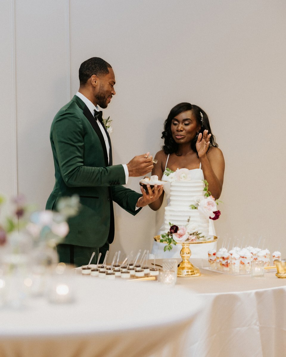 YES, THE CAKE IS THAT GOOD! I love Le’Asia's reaction in this photo! ❤️ 

Event Management <a href="/whitney/">Brittany Wells</a>.thegatheringco <a href="/thegathering/">The Gathering Mallorca</a>.co
Venue <a href="/thebradfordnc/">The Bradford</a>
Photography @elliemckinneyphotography
Florals @joneswellflowers
Hair <a href="/rashida/">Rashida</a>.bey
Makeup <a href="/vogabeauty/">voga beauty</a>
Cake <a href="/sugareuphoria/">Sugar Euphoria</a>