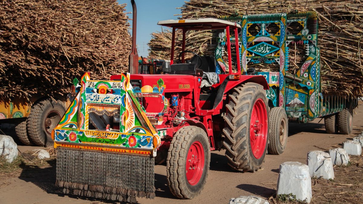 Tractor's aren't just Green and Yellow in Pakistan! n.pr/3lIFqI3

#design #art #tractors #marketing #graphicdesign #creativity #advertising