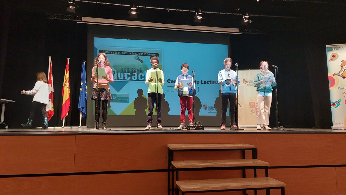 Minimonituca's tweet image. Un aplauso enorme al equipazo 💪de lectura @CeipElPeral  titulares y suplentes viviendo, compartiendo, experimentando el arte de leer y comunicar ¡Enhorabuena a los ganadores! Nosotros seguiremos aprendiendo @cfievalladolid @educacyl #LecturaCyL