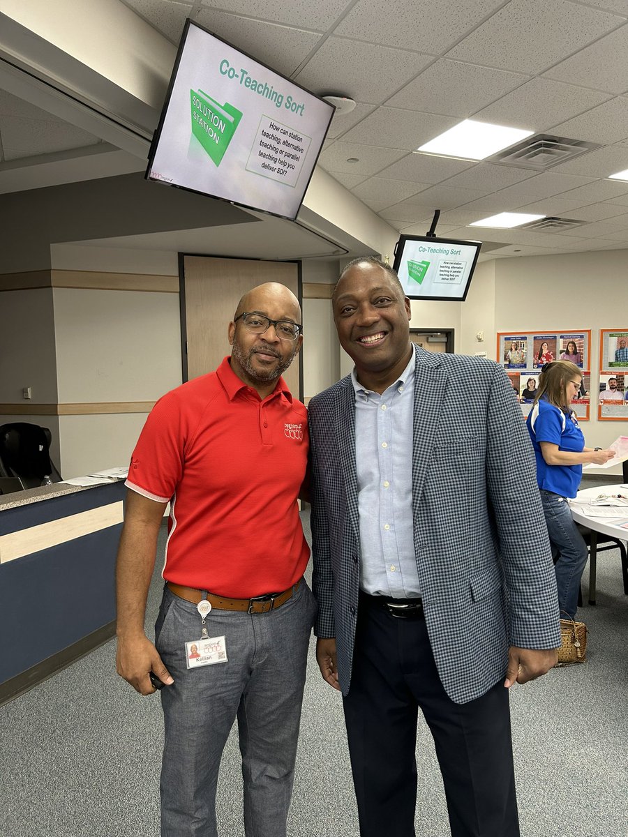 HughesKellian's tweet photo. Thank you LaPorte ISD for your teacher engagement with Dixie and myself. Great running into an educational giant and former Alief great and now super independent of LaPorte ISD,Dr. Jackson, while serving his district. #speciallydesignedinstruction. @R4Inclusive https://t.co/iYlBUxpgci