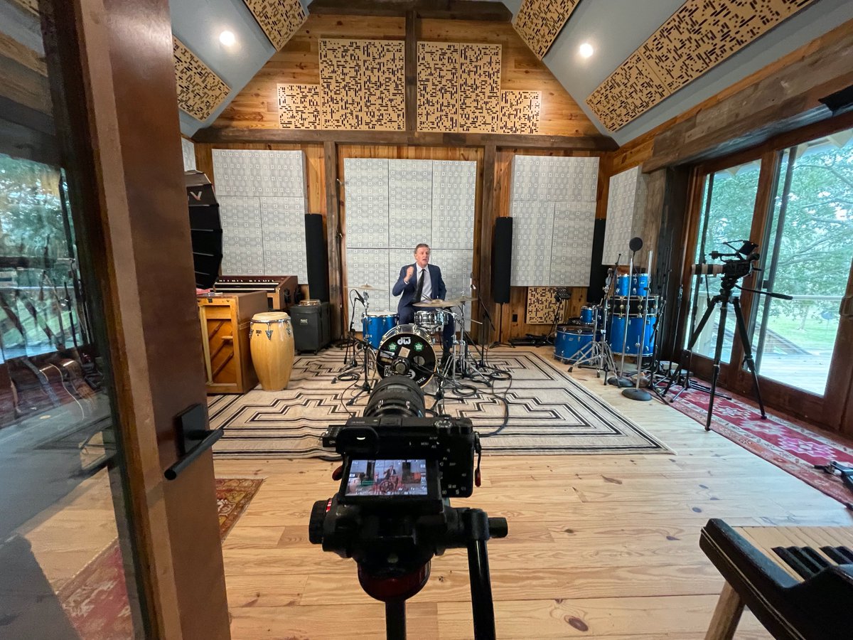 Mark Bryan tweet media