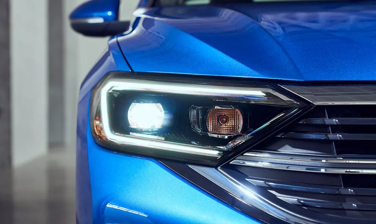 LED headlights with LED Daytime Running Lights (DRL) powerfully illuminate the road and shine your style. #VWJetta 🌟

Find yours at Ancira Volkswagen of Laredo! 🌟956-628-7506
 
👉 See Inventory: zcu.io/mavS

#ThinkAncira #Ancira #Volkswagen #Laredo