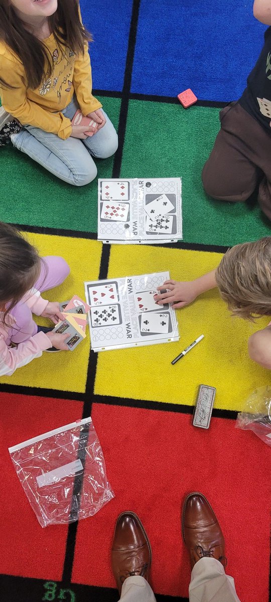 _bcpreston's tweet photo. Can you explain with evidence why the quantity of 37 is less than the quantity of 114? These intelligent 1st-graders can! @Ms_Waring has BIG questions about place value &amp; her students are totally here for it! #TenBlocks #PlaceValue
#NumberSense
#Magnitude
#HTPSLearnerSuccess https://t.co/zZV1Eb2EbT