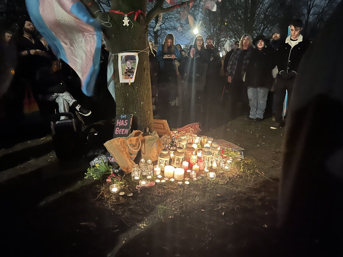 Pride Cymru tweet media