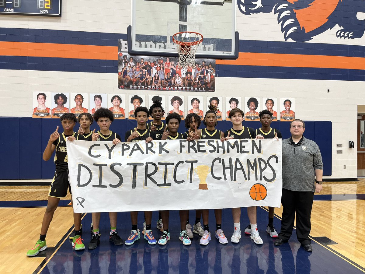 Coach_ZA_Mace's tweet photo. Your @CyParkHoops Freshmen Black Team are 16-6A District CHAMPS!!🏆

So proud of the hard work these young men have put forth towards this Milestone.

We thank all the Parents and everyone @CypressParkHS for their support during the season!🐯🏀💪

@CyParkAthletics @CyParkABC2016 https://t.co/YDQQv5ADXC