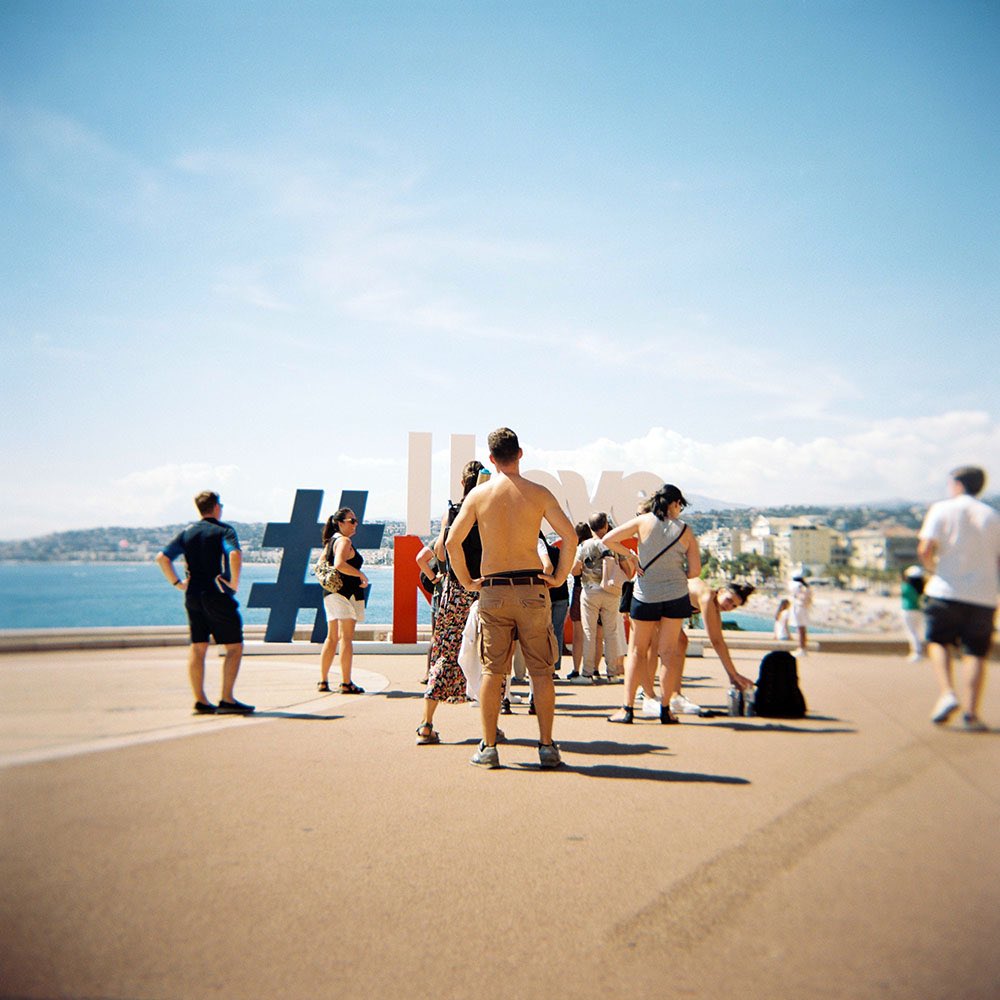 nickpage's tweet image. Walking around Nice, France with a Holga and Kodak Portra 400. #holga #filmphotography #istillshootfilm #kodak