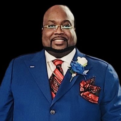 Pastor_Cutler's tweet photo. #NewProfilePic https://t.co/eYBdh2Qy6f