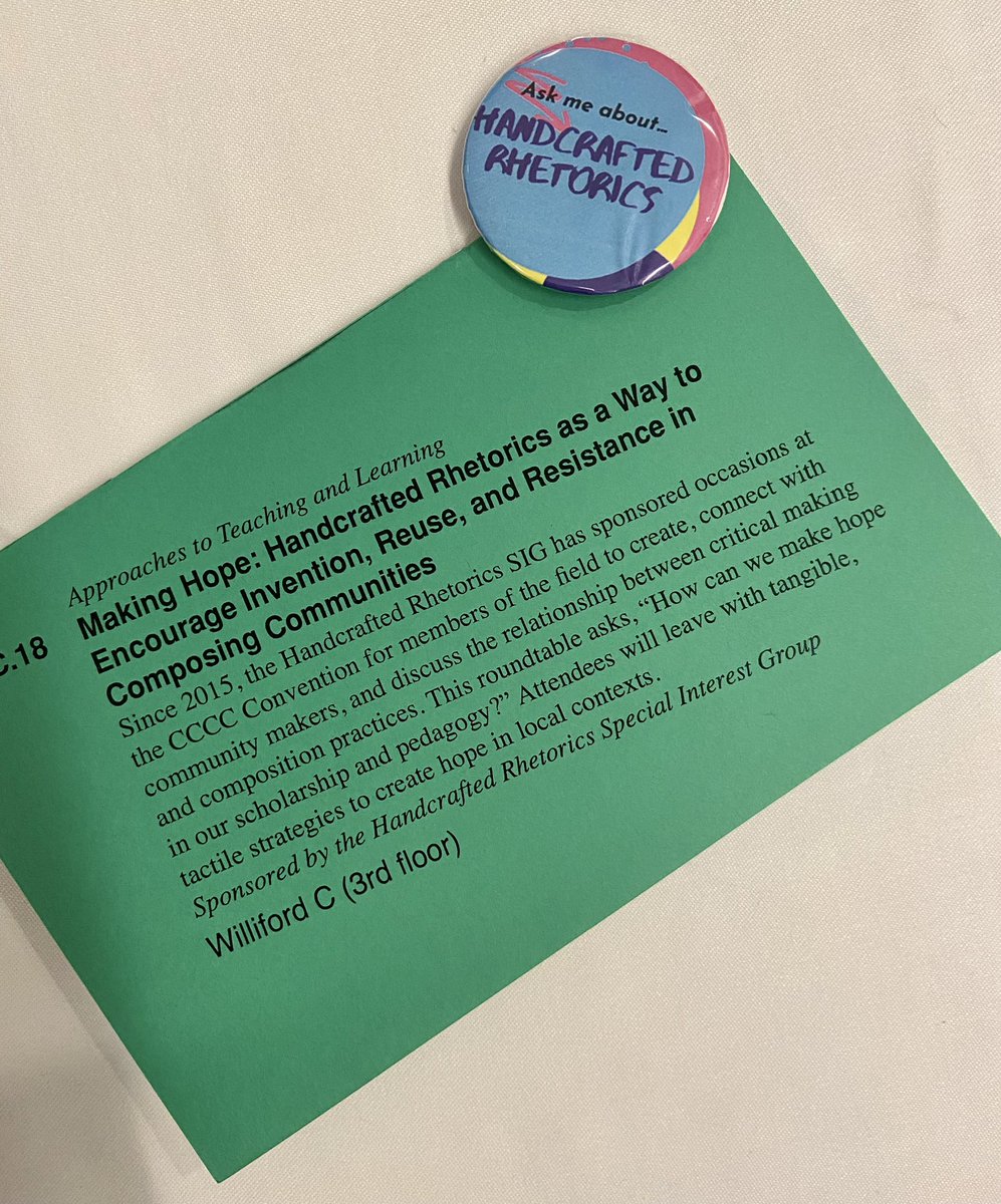 kkprins's tweet photo. #4c23 #c18 getting ready for roundtable goodness 🤓 https://t.co/PB028RlAH2